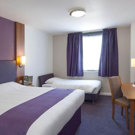 Premier Inn Glenrothes Exteriér fotografie