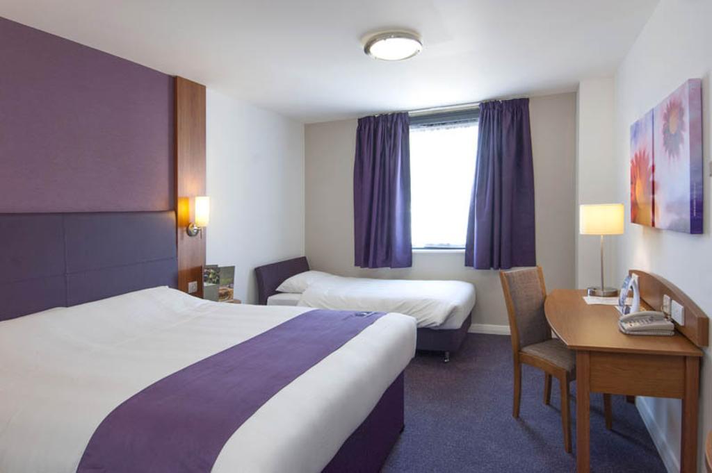 Premier Inn Glenrothes Exteriér fotografie